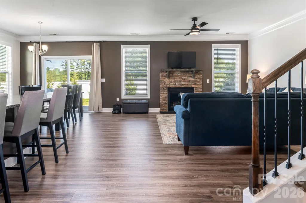 615 Fox Cove Road Hendersonville NC 28792