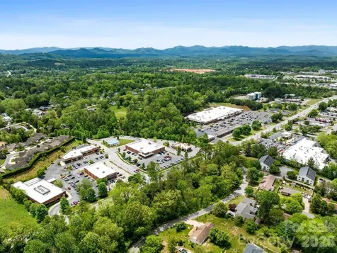 99999 Weaver Boulevard Weaverville NC 28787