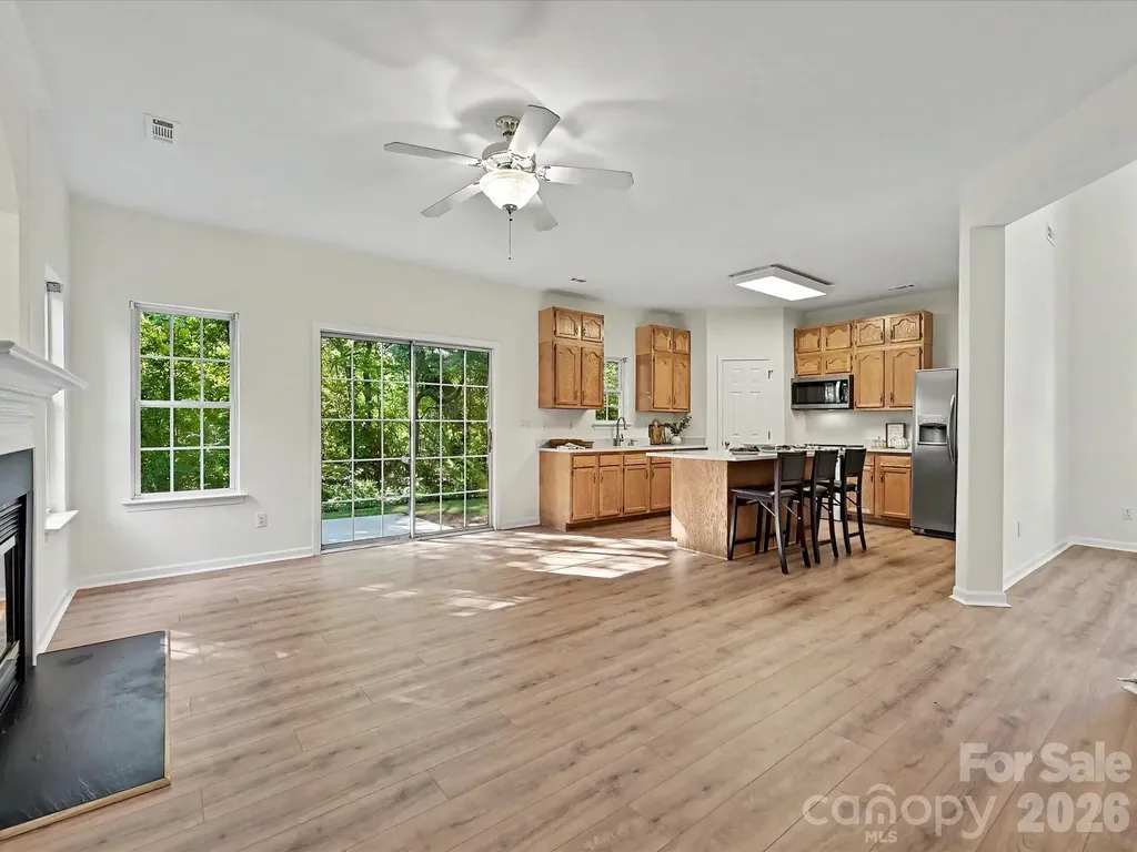 9132 Royal Highlands Court Charlotte NC 28277