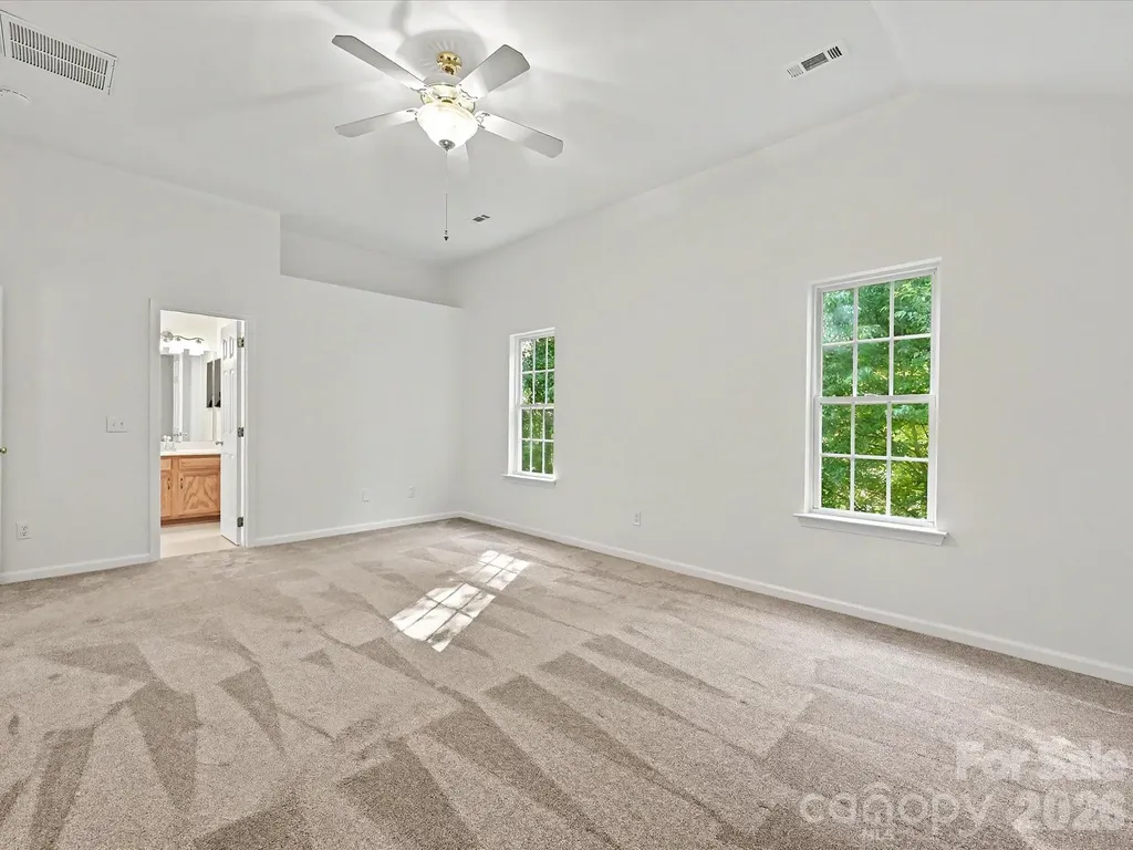 9132 Royal Highlands Court Charlotte NC 28277