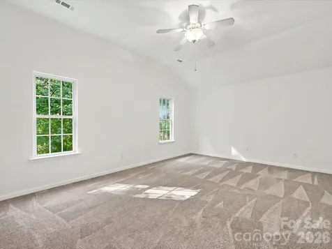 9132 Royal Highlands Court Charlotte NC 28277
