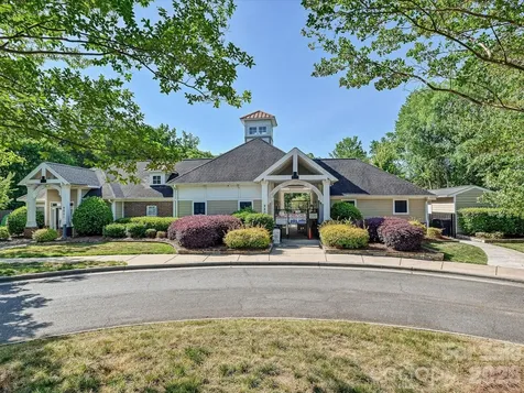 9132 Royal Highlands Court Charlotte NC 28277