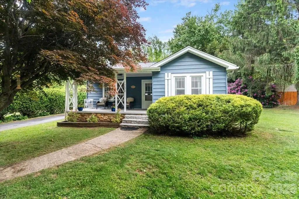 1203 Allens Creek Road Waynesville NC 28786