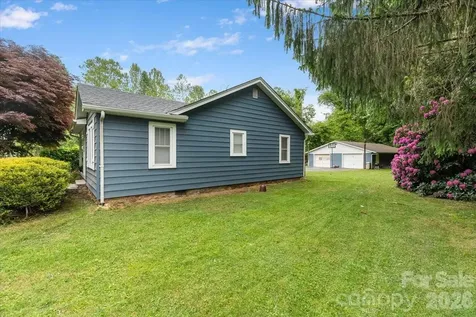 1203 Allens Creek Road Waynesville NC 28786