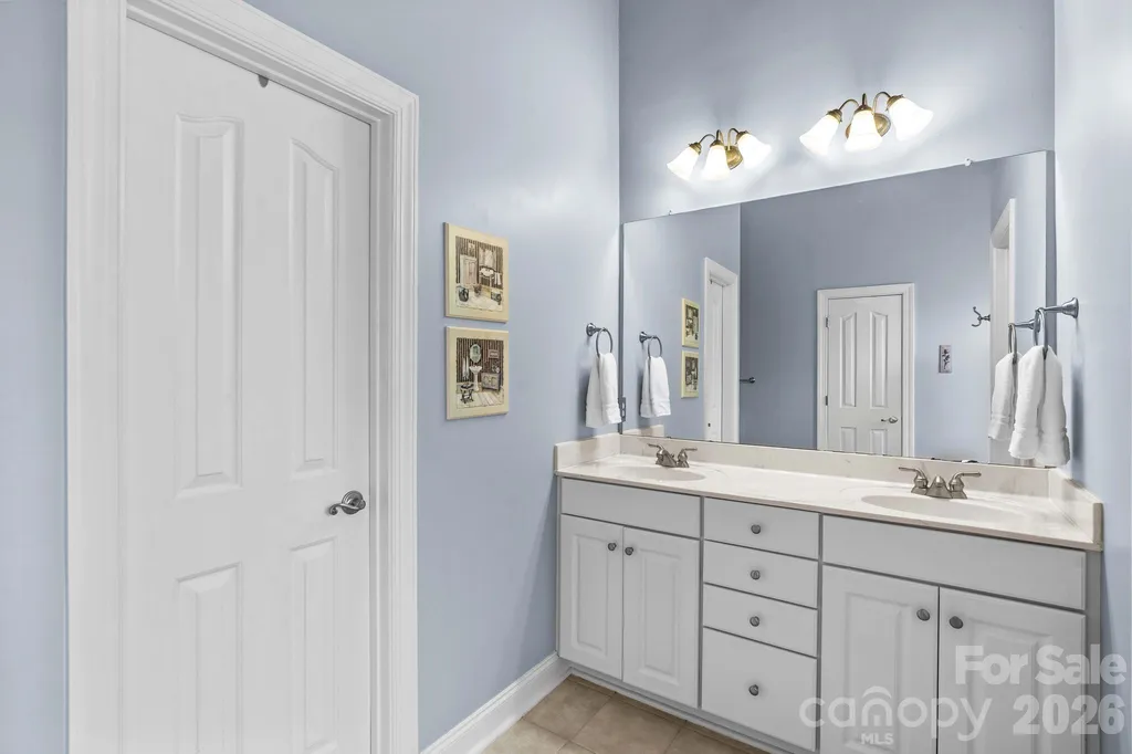 7767 St Andrews Lane Denver NC 28164