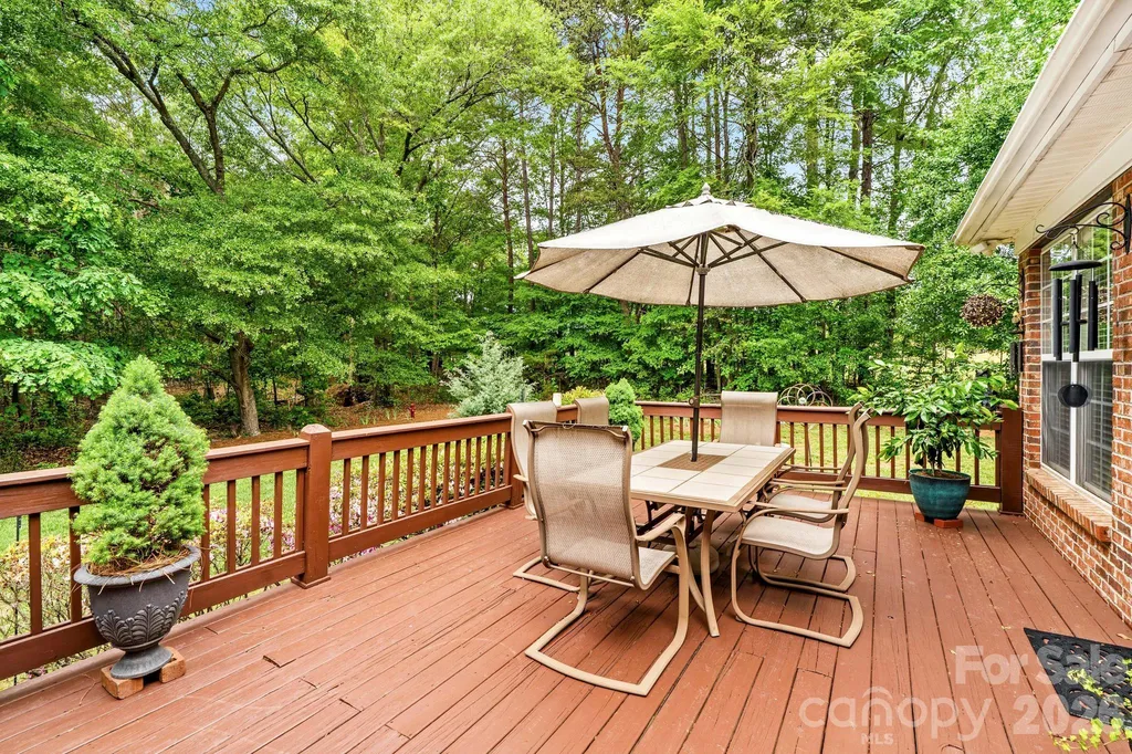 7767 St Andrews Lane Denver NC 28164