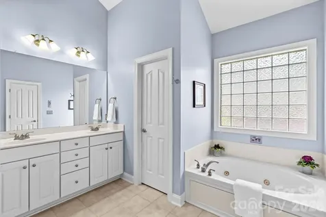 7767 St Andrews Lane Stanley NC 28164