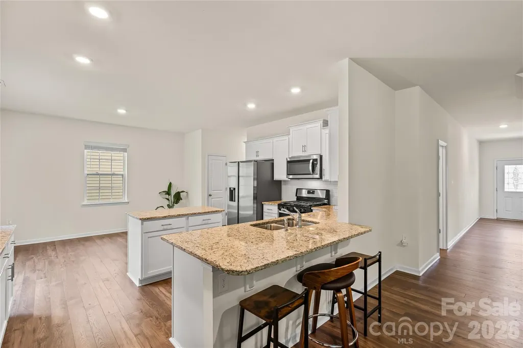 7128 Bandera Drive Charlotte NC 28214
