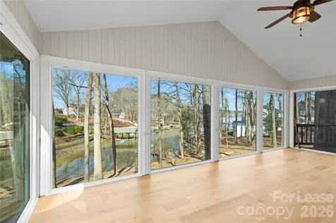 280 Lakeview Shores Loop Mooresville NC 28117