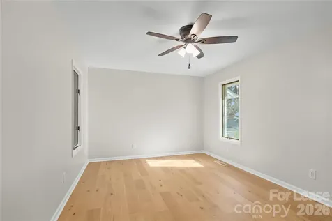 280 Lakeview Shores Loop Mooresville NC 28117