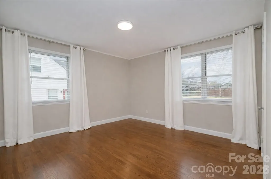 3231 Eastwood Drive Charlotte NC 28205