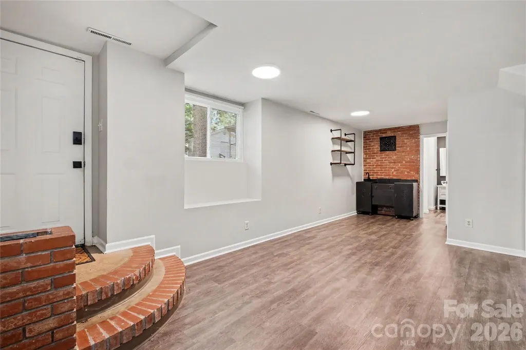 3231 Eastwood Drive Charlotte NC 28205