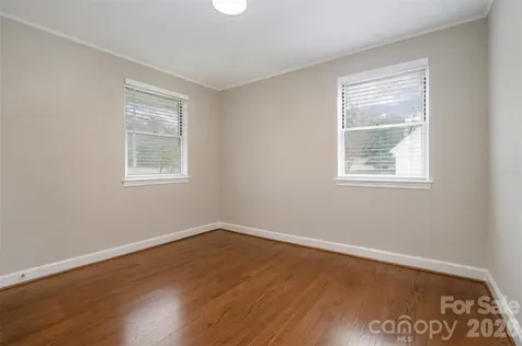 3231 Eastwood Drive Charlotte NC 28205