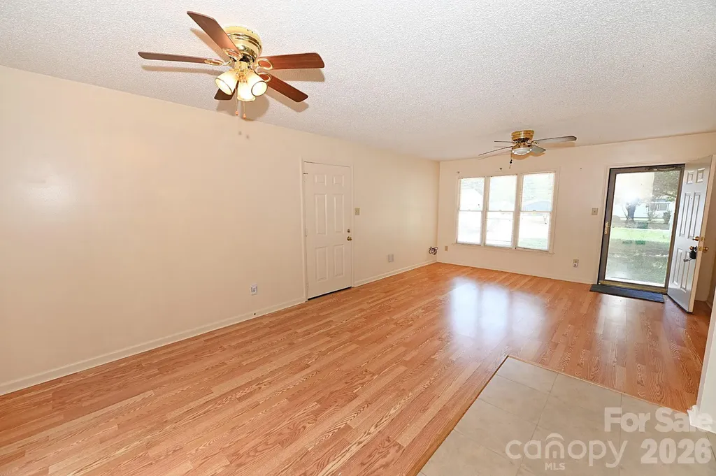 4445 Sulphur Springs Road NE Hickory NC 28601