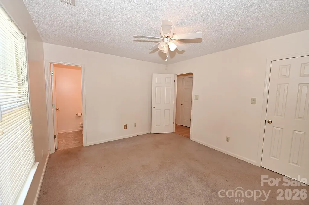 4445 Sulphur Springs Road NE Hickory NC 28601