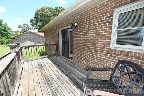 4445 Sulphur Springs Road NE Hickory NC 28601