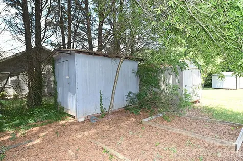 4445 Sulphur Springs Road NE Hickory NC 28601