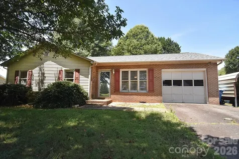 4445 Sulphur Springs Road NE Hickory NC 28601