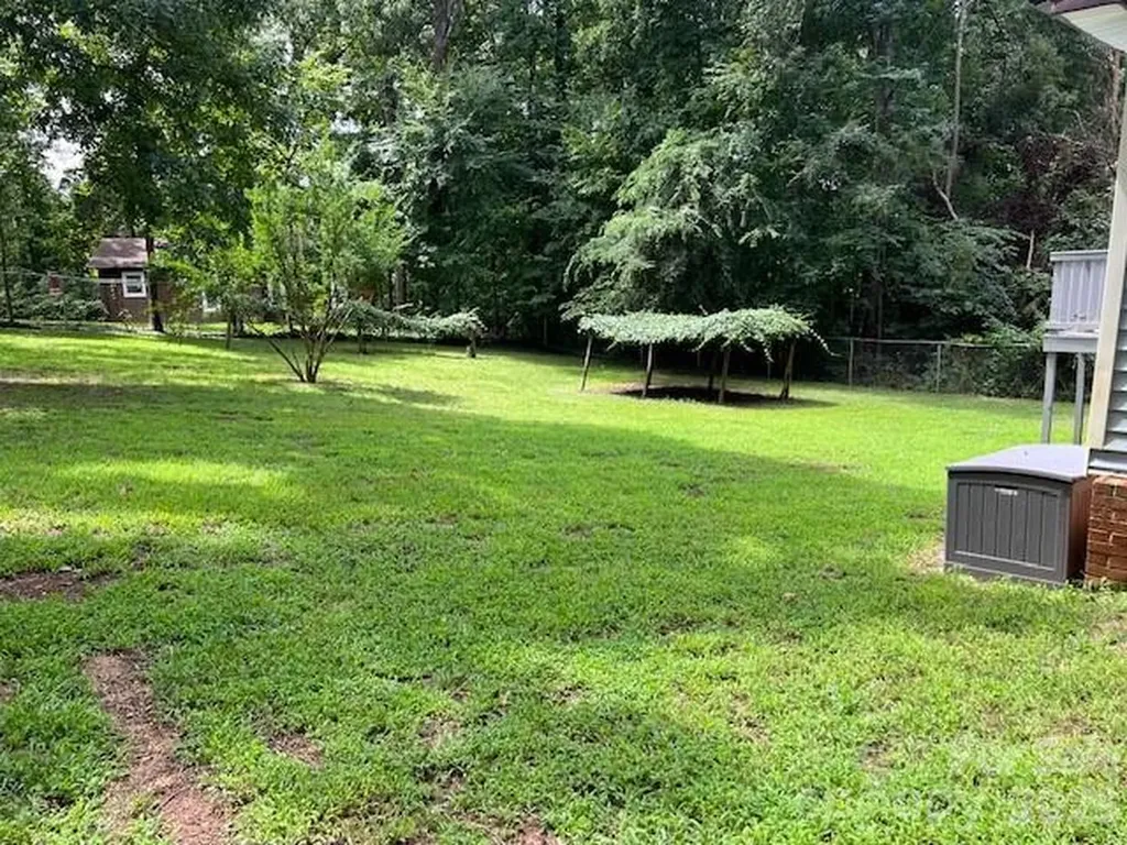 4909 Charmwood Court Concord NC 28027