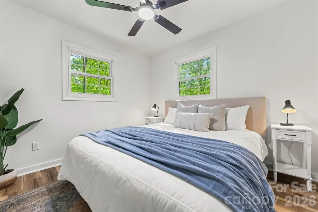 193 Sams Hill Sylva NC 28779