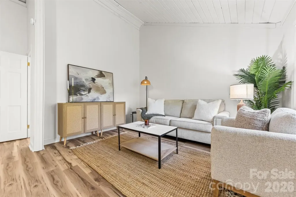 193 Sams Hill Sylva NC 28779
