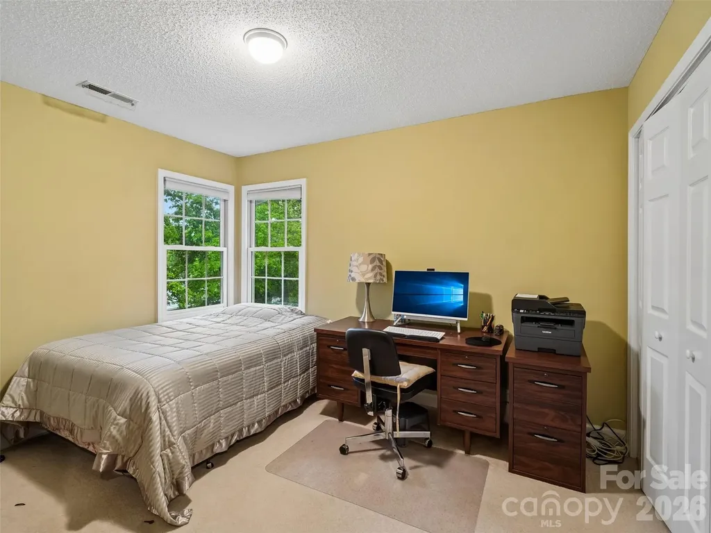 38 Forest Knoll Drive Weaverville NC 28787