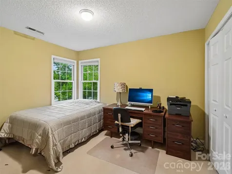 38 Forest Knoll Drive Weaverville NC 28787