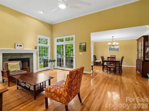 38 Forest Knoll Drive Weaverville NC 28787