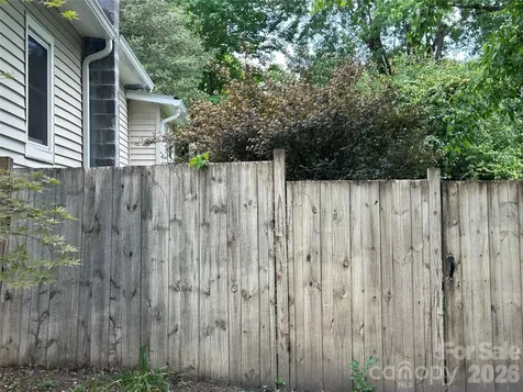 12 Penley Avenue Asheville NC 28804