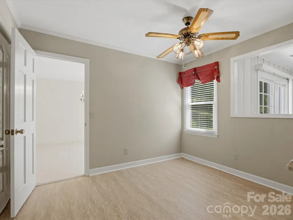 1020 Longreen Drive Kernersville NC 27284