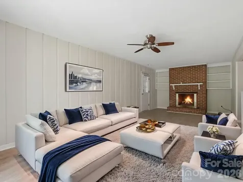 1020 Longreen Drive Kernersville NC 27284