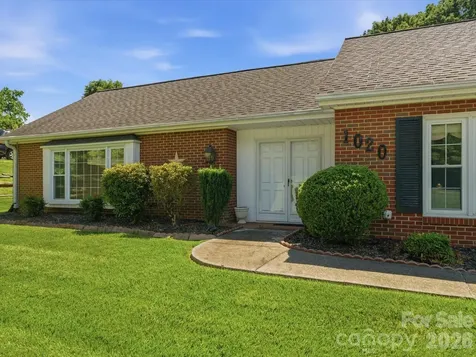 1020 Longreen Drive Kernersville NC 27284