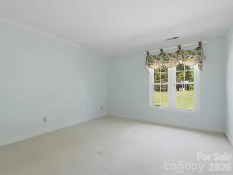 1020 Longreen Drive Kernersville NC 27284