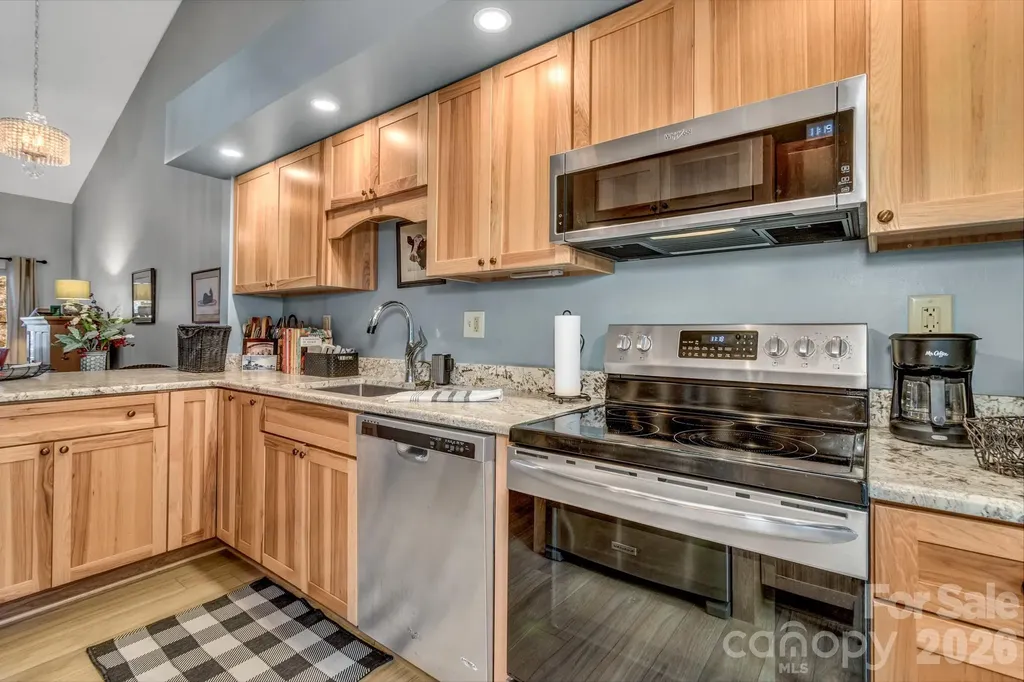 103 Cimarron Drive Asheville NC 28803