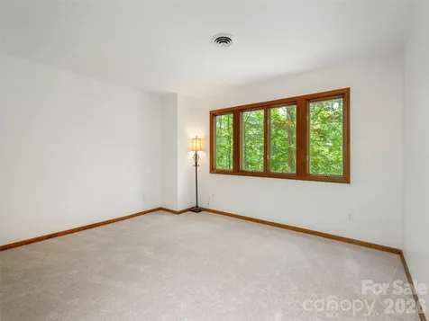 227 Estate Drive Hendersonville NC 28739