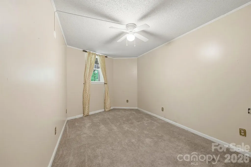 3190 Holly Road Connelly Springs NC 28612