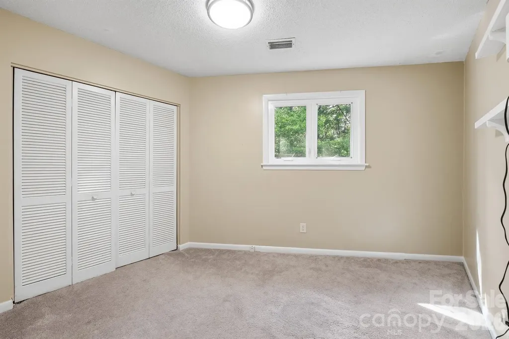 3190 Holly Road Connelly Springs NC 28612