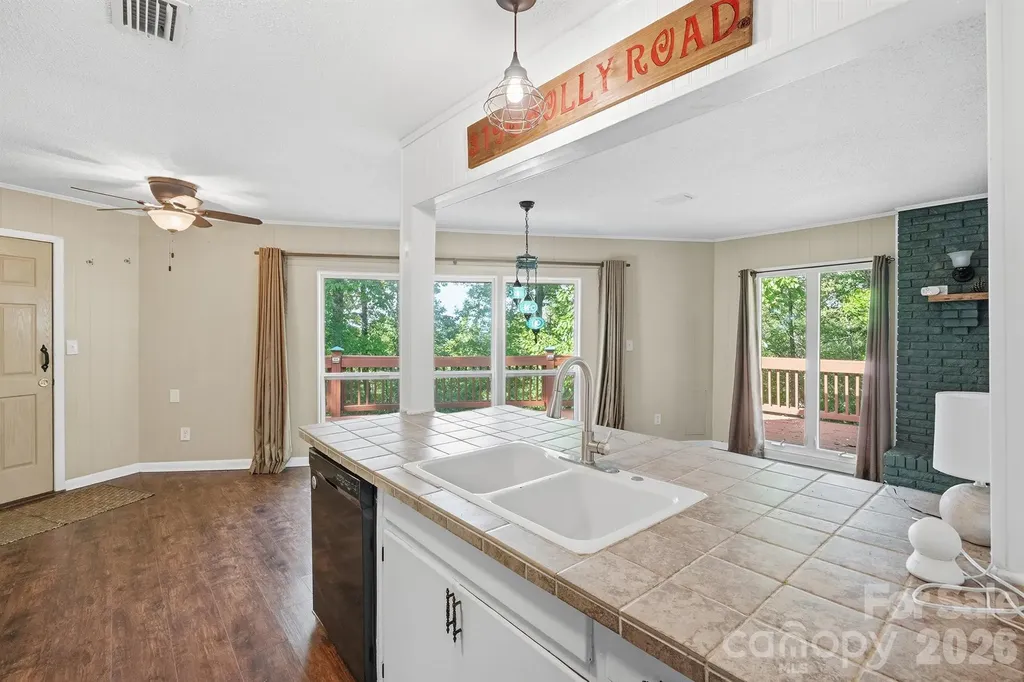 3190 Holly Road Connelly Springs NC 28612