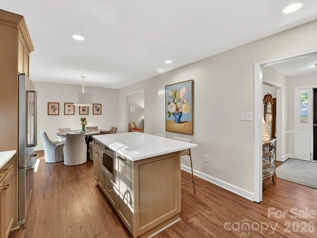 3719 Huckleberry Road Charlotte NC 28210