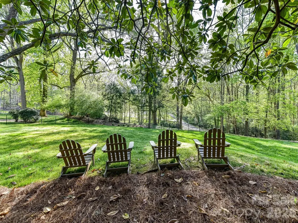 3719 Huckleberry Road Charlotte NC 28210