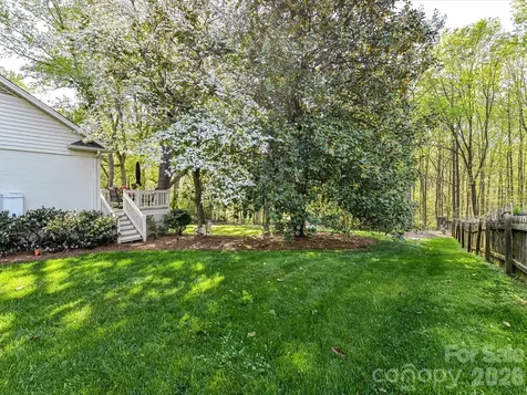 3719 Huckleberry Road Charlotte NC 28210