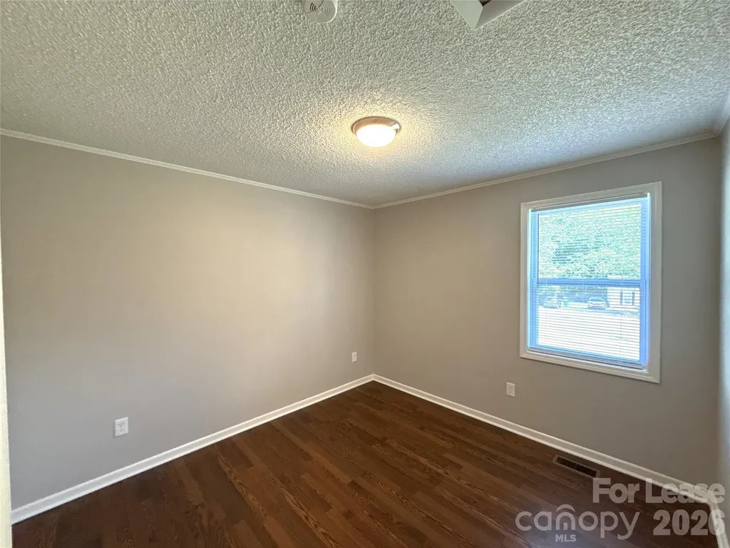 8209 Terra Linda Lane Charlotte NC 28215