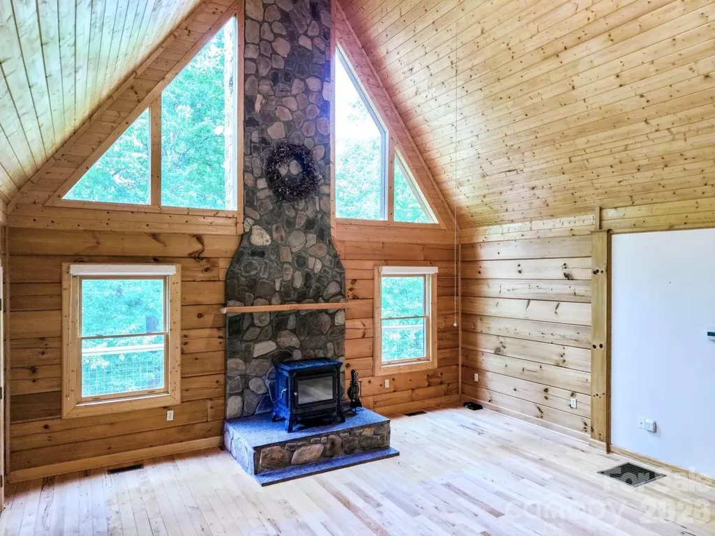 3815 Bat Cave Road Old Fort NC 28762
