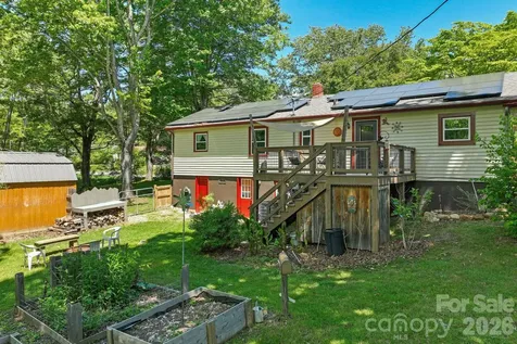 105 7th Street Black Mountain NC 28711