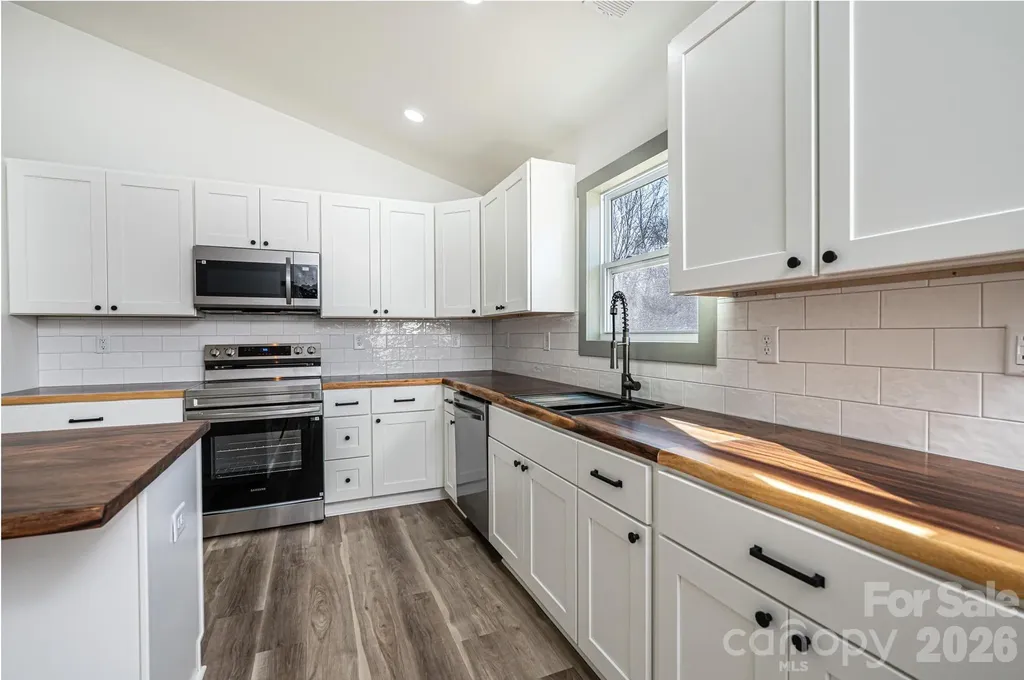 2918 Ivory Place Granite Falls NC 28630