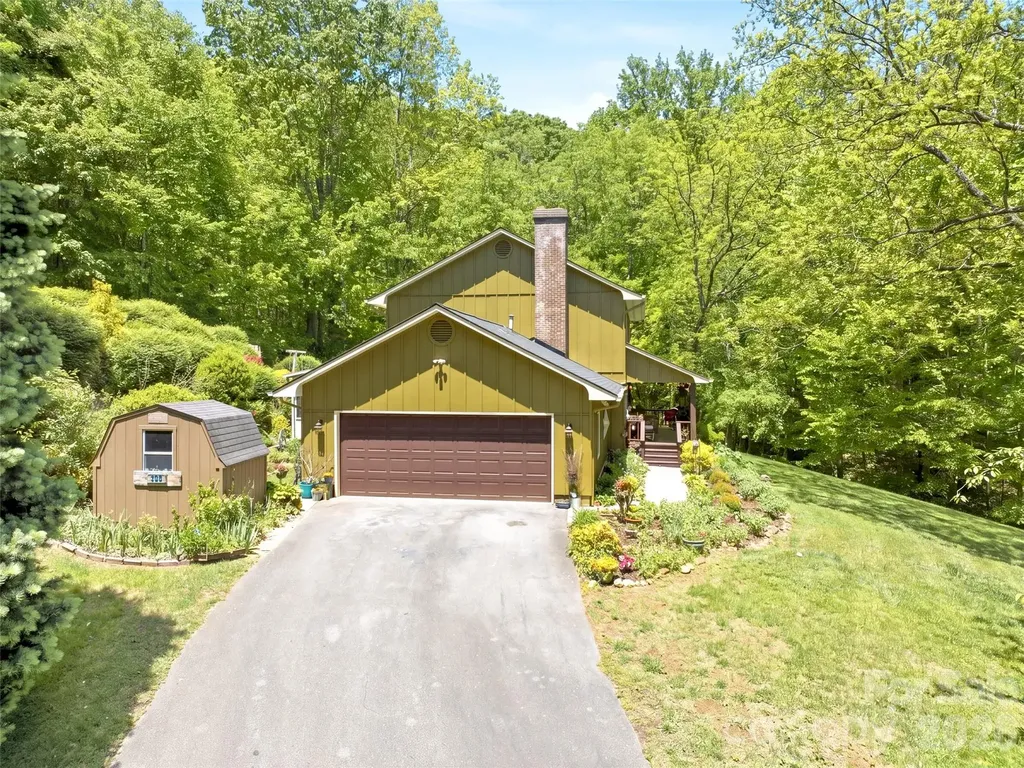 300 Kelly Springs Road Waynesville NC 28786