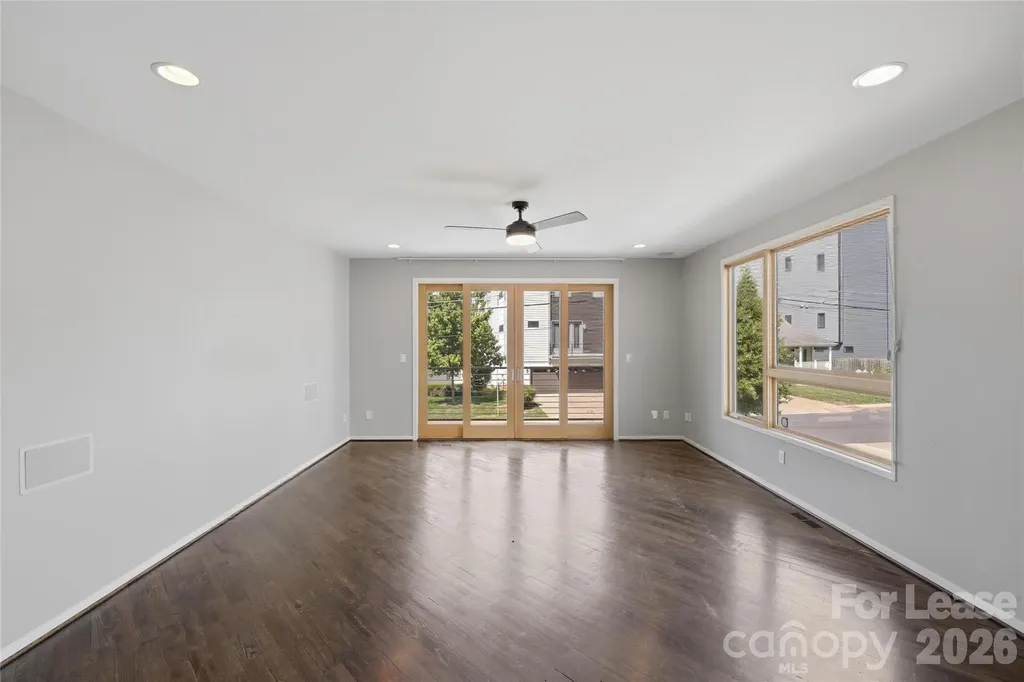 919 Westbrook Drive Charlotte NC 28202