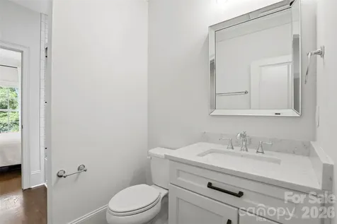 2510 Gleneagles Drive Gastonia NC 28056