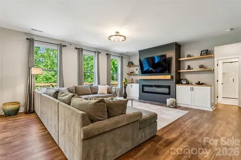 1074 Weir Court Fort Mill SC 29708