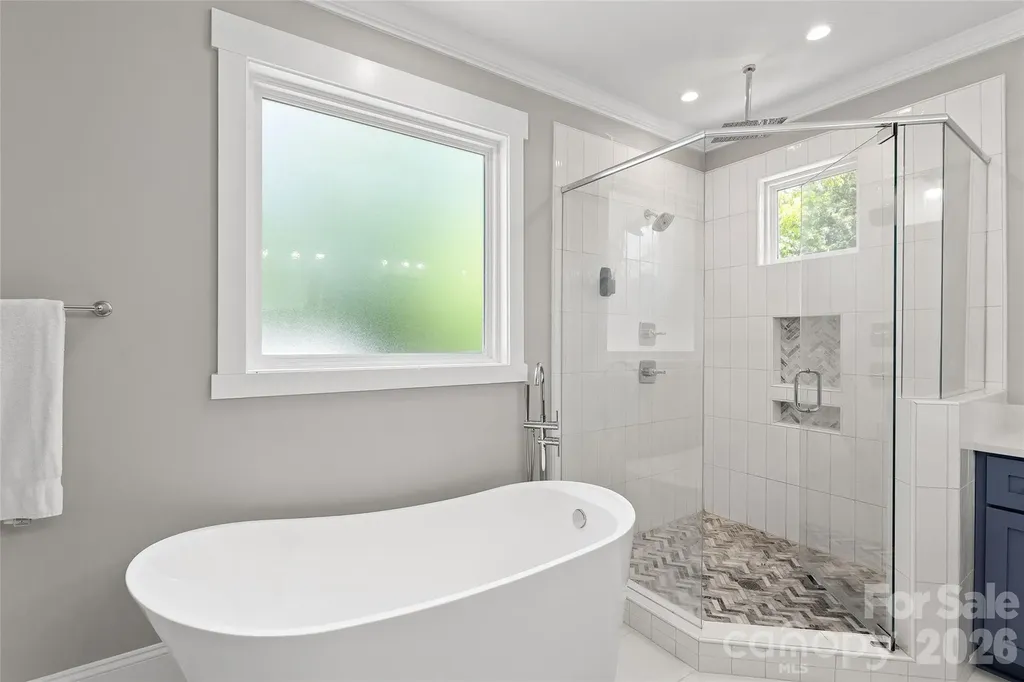 2315 Dundeen Street Charlotte NC 28216